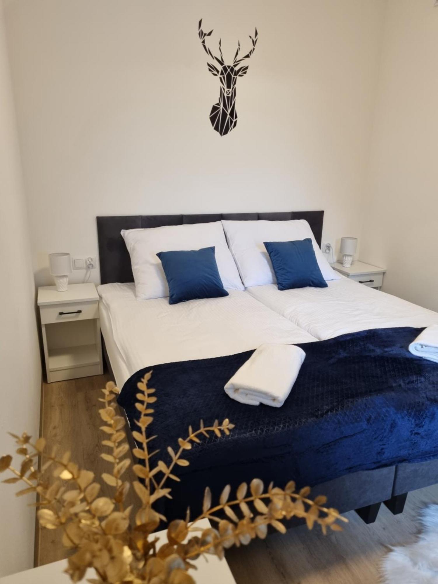 Apartamenty Jelen Pod Grapom Banska Nizna Exterior foto